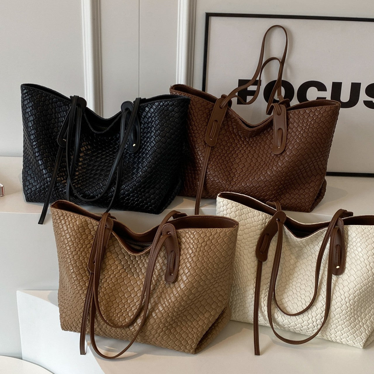 Women's Artisan-Woven Heritage Tote - Convertible Shoulder Bag w/ Structured Base, Minimalist Oversized Carryall for Effortless Style